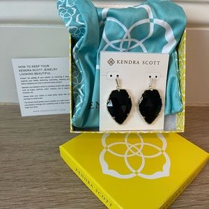 Kendra Scott Black Corley Earrings